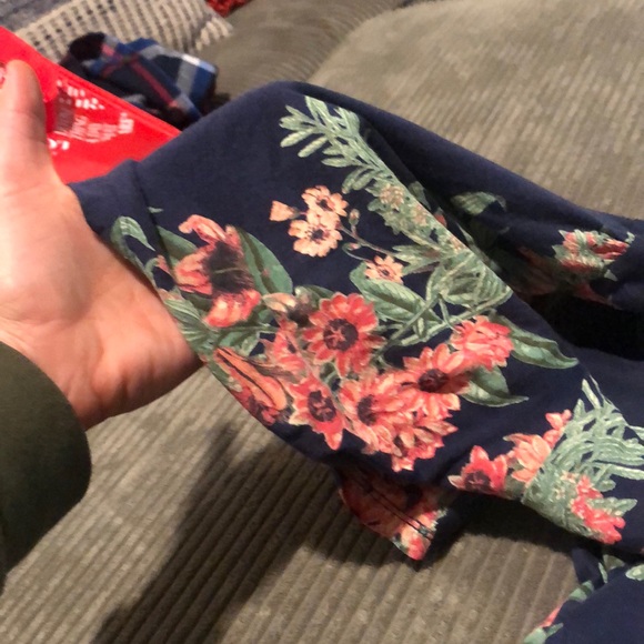 The perfect Lucky Brand Top - Picture 6 of 6